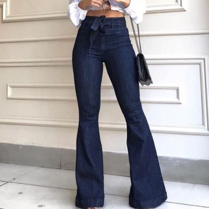 Pantalones vaqueros acampanados de tiro alto con cordones y encaje Loom & Soul para mujer