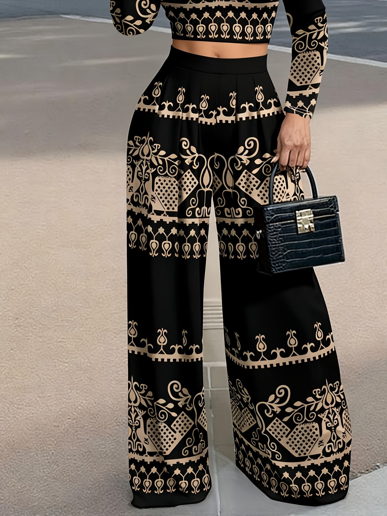 Conjunto de dos piezas con hombros descubiertos – Top asimétrico y pantalón de pierna ancha