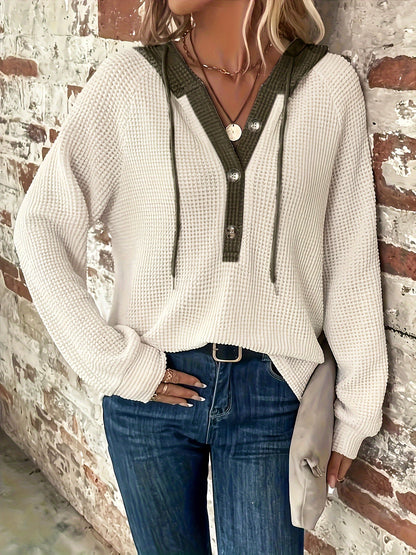 Sudadera informal con capucha y cordón con botones y bloques de color para mujer