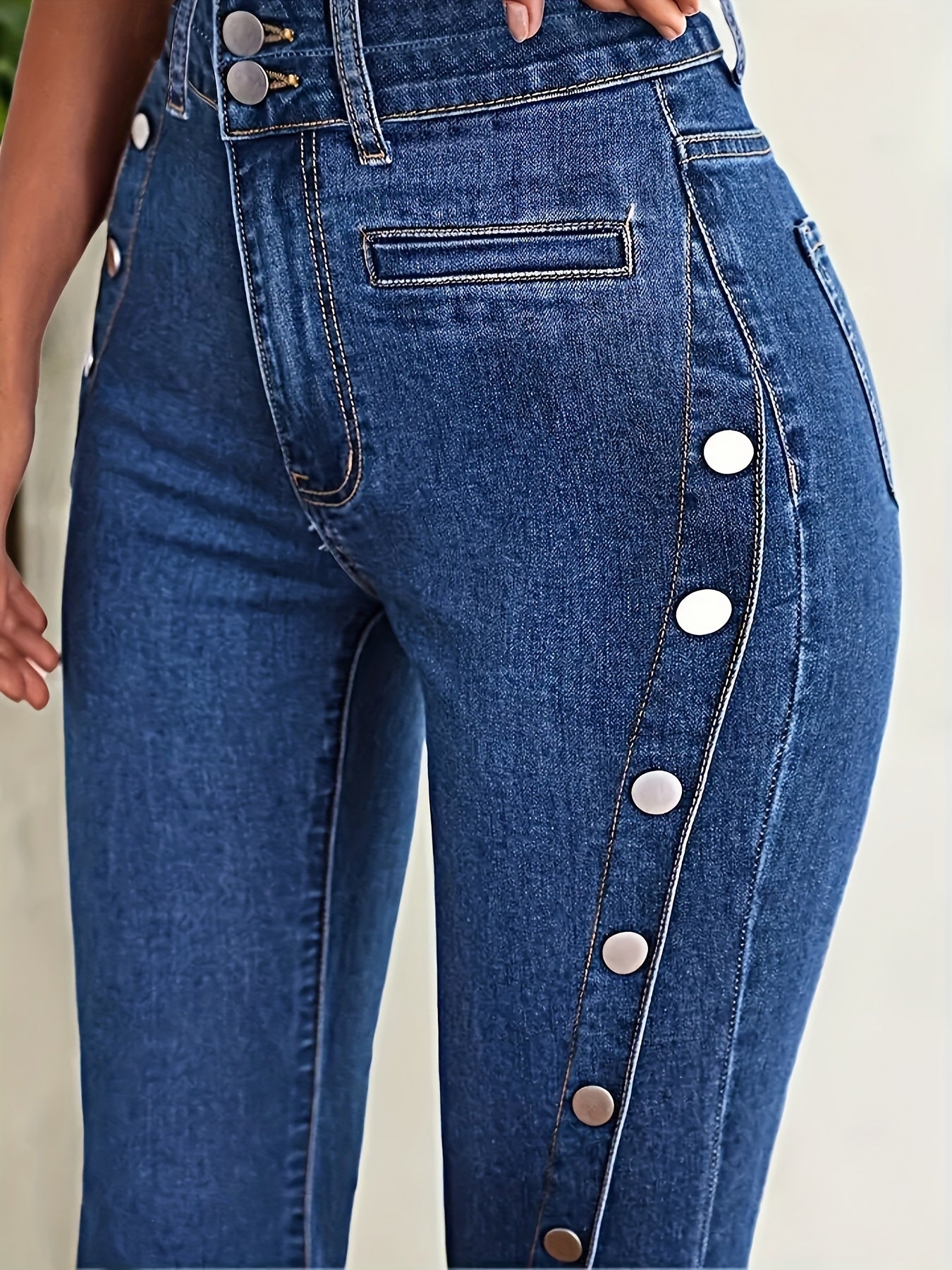 Vaqueros vintage acampanados Sculpt – Vaqueros de talle alto con detalle de botones