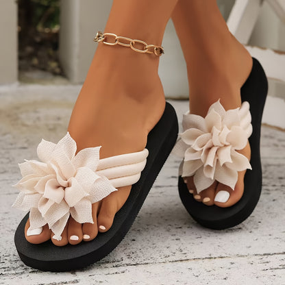 Women’s Wide Fit Floral Sandals – Flat Casual Flip Flops