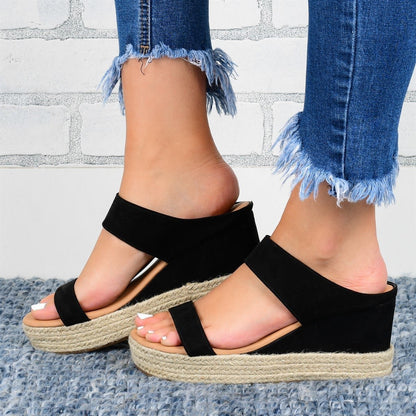 Pantuflas de tacón de cuña para mujer Loom & Soul – Sandalias informales de PU con plataforma estilo cáñamo y diseño ahuecado
