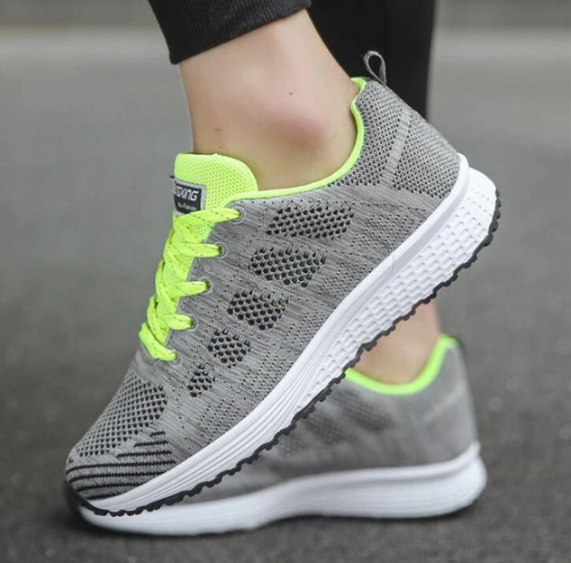 Zapatillas deportivas de malla para mujer Loom & Soul™ – Zapatillas de running ligeras y transpirables con tacón de cuña cómodo