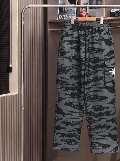 Men’s Camouflage Cargo Pants – Loose-Fit Multi-Pocket Outdoor Trousers