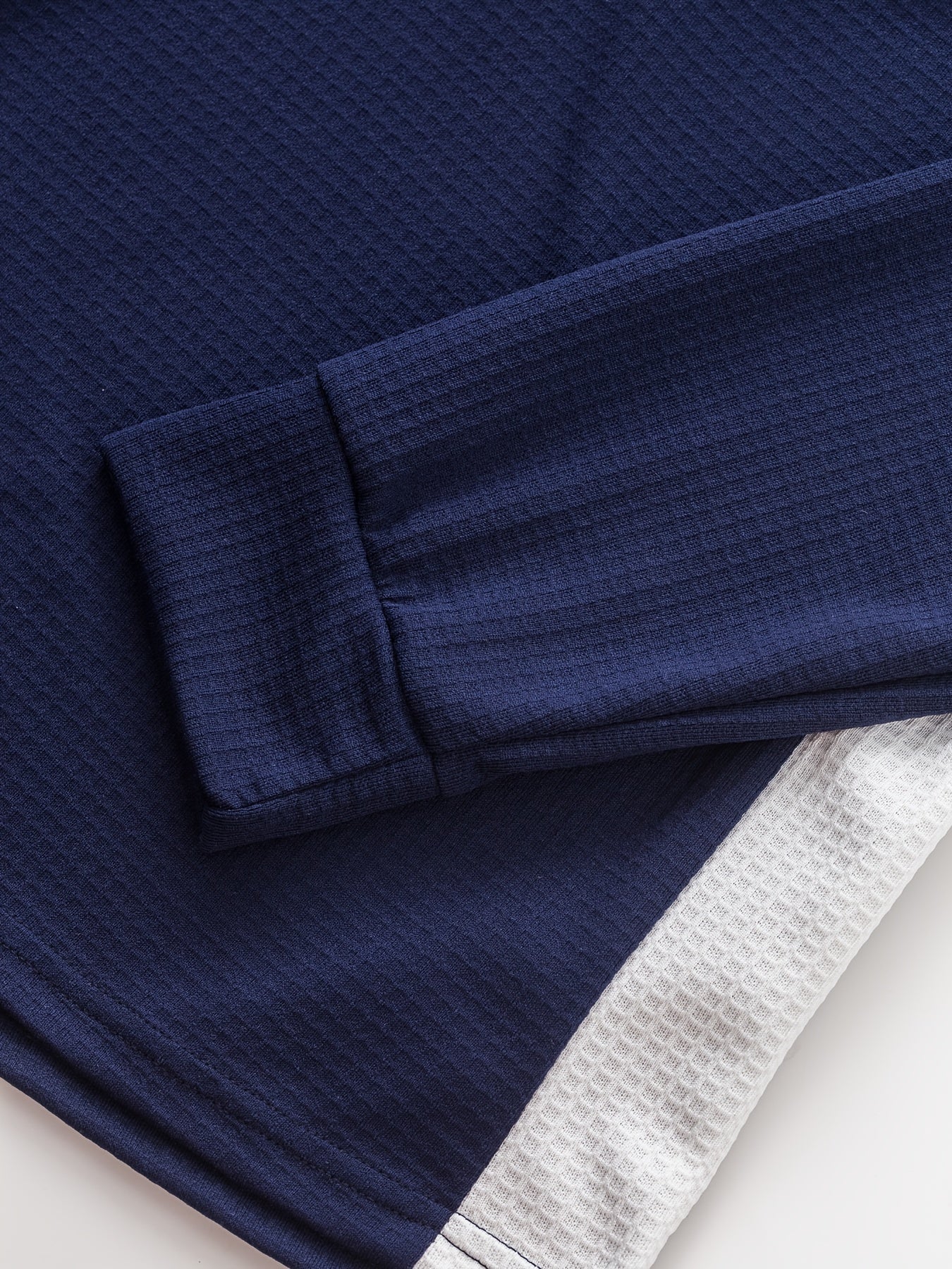 Chemise Henley gaufrée pour homme – Haut boutonnée toutes saisons blanc et noir