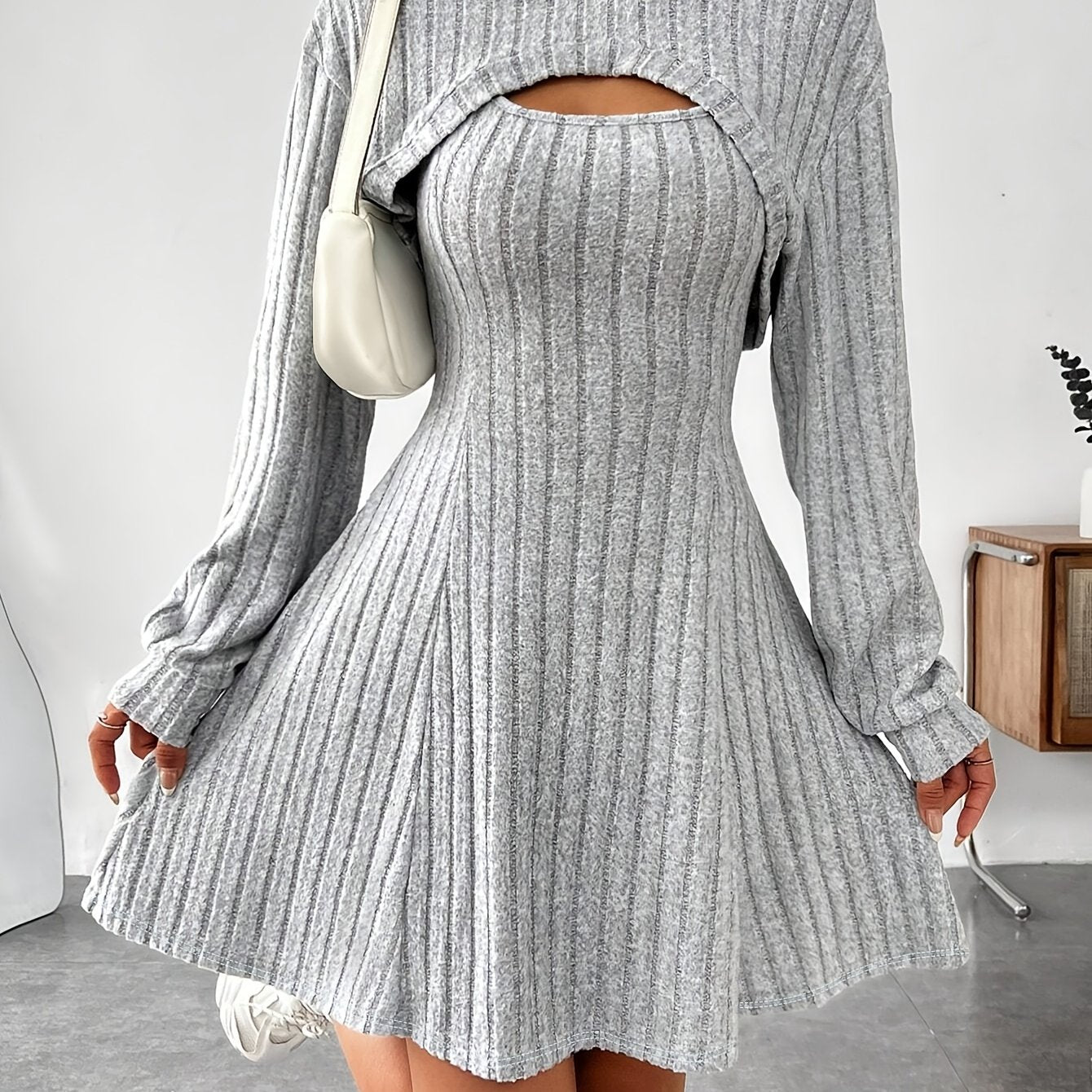 Ensemble 2 pièces côtelé pour femme – Top court à capuche et robe moulante