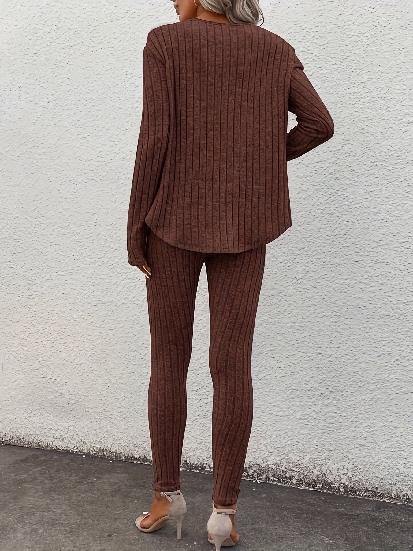 Ribbed Slim Fit Suit – Women’s V-Neck Long Sleeve Top & Pants Set