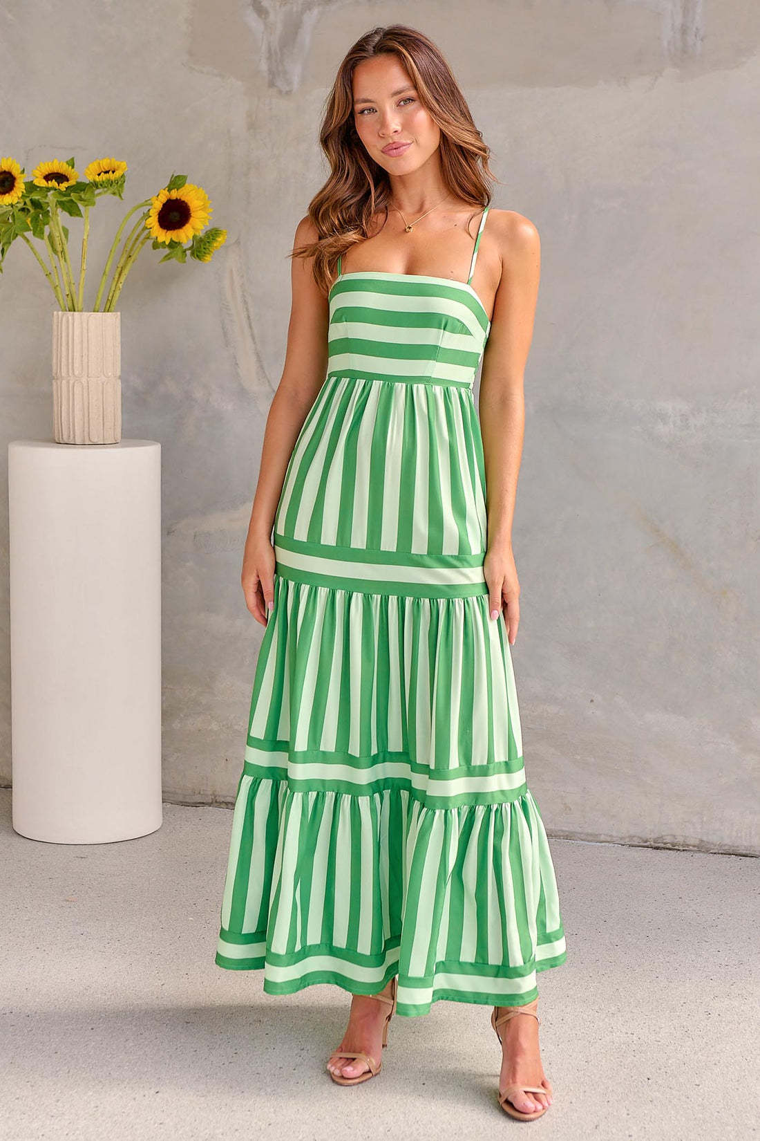 Robe longue rayée Loom & Soul™ – Robe de plage décolletée dans le dos à col carré pour femme avec poches