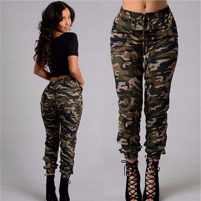 Pantalon camouflage femme Loom & Soul – Pantalon camouflage coupe urbaine, taille mi-haute et jambes fuselées