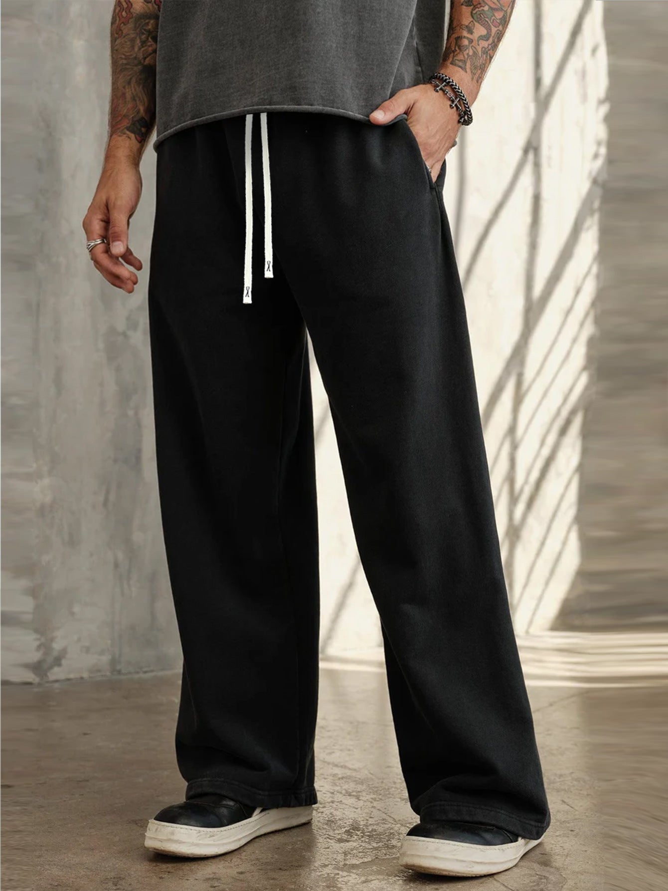 Men’s Straight-Leg Sweatpants – Modern High-Street Fit