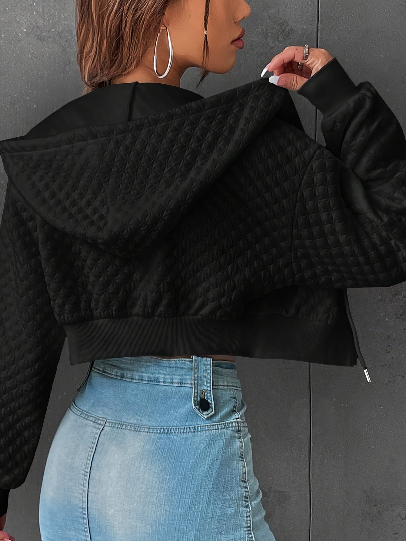 Sudadera con capucha elegante con letras para mujer – Jersey corto de calle rojo y negro