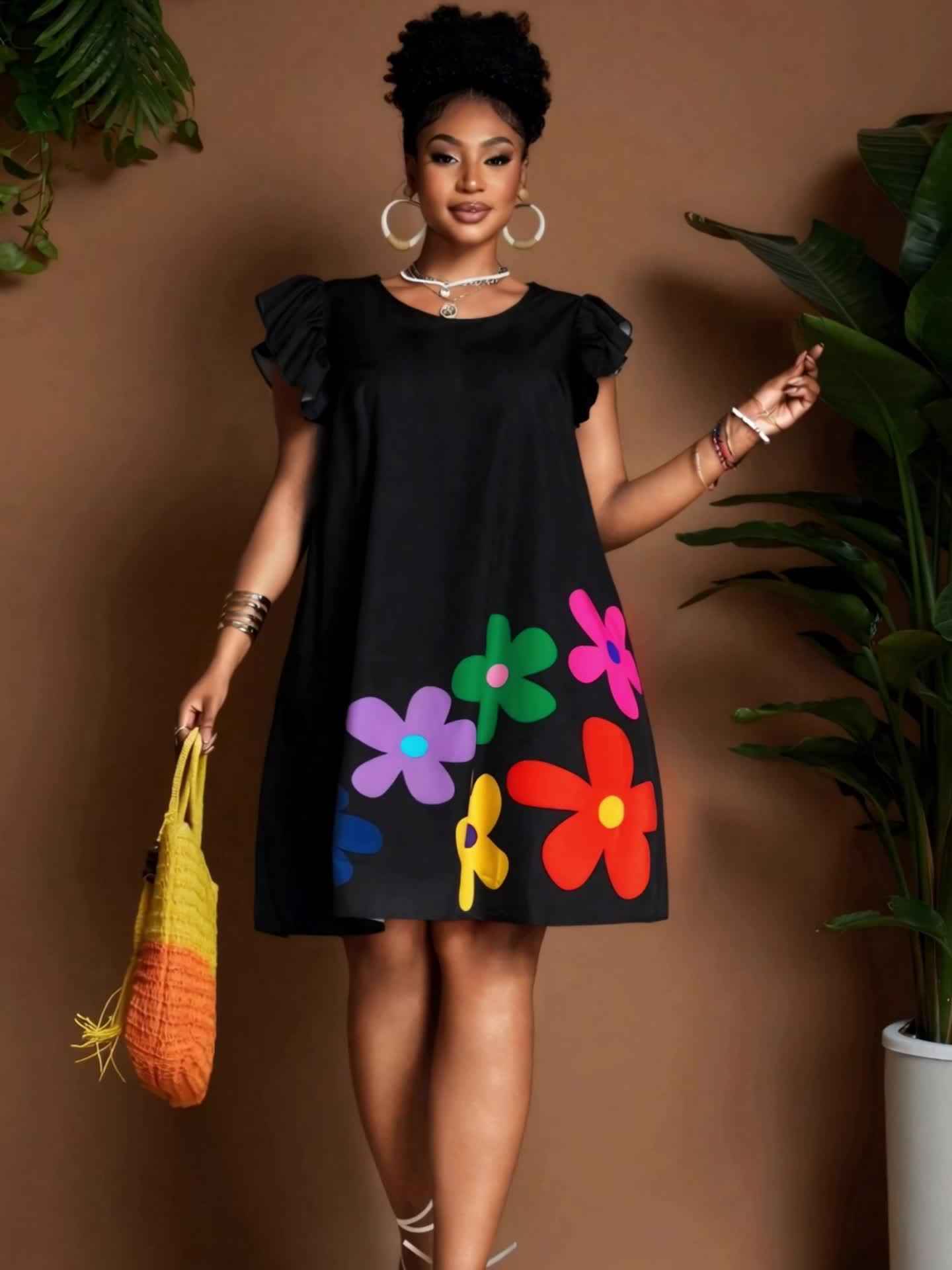 Vestido de verano con volantes en las mangas y estampado floral – Elegante vestido de verano hasta la rodilla
