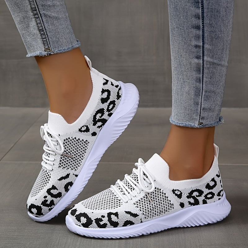 Zapatillas con cordones con estampado de leopardo de Loom & Soul – Zapatillas deportivas blancas casuales de mujer con puntera redonda