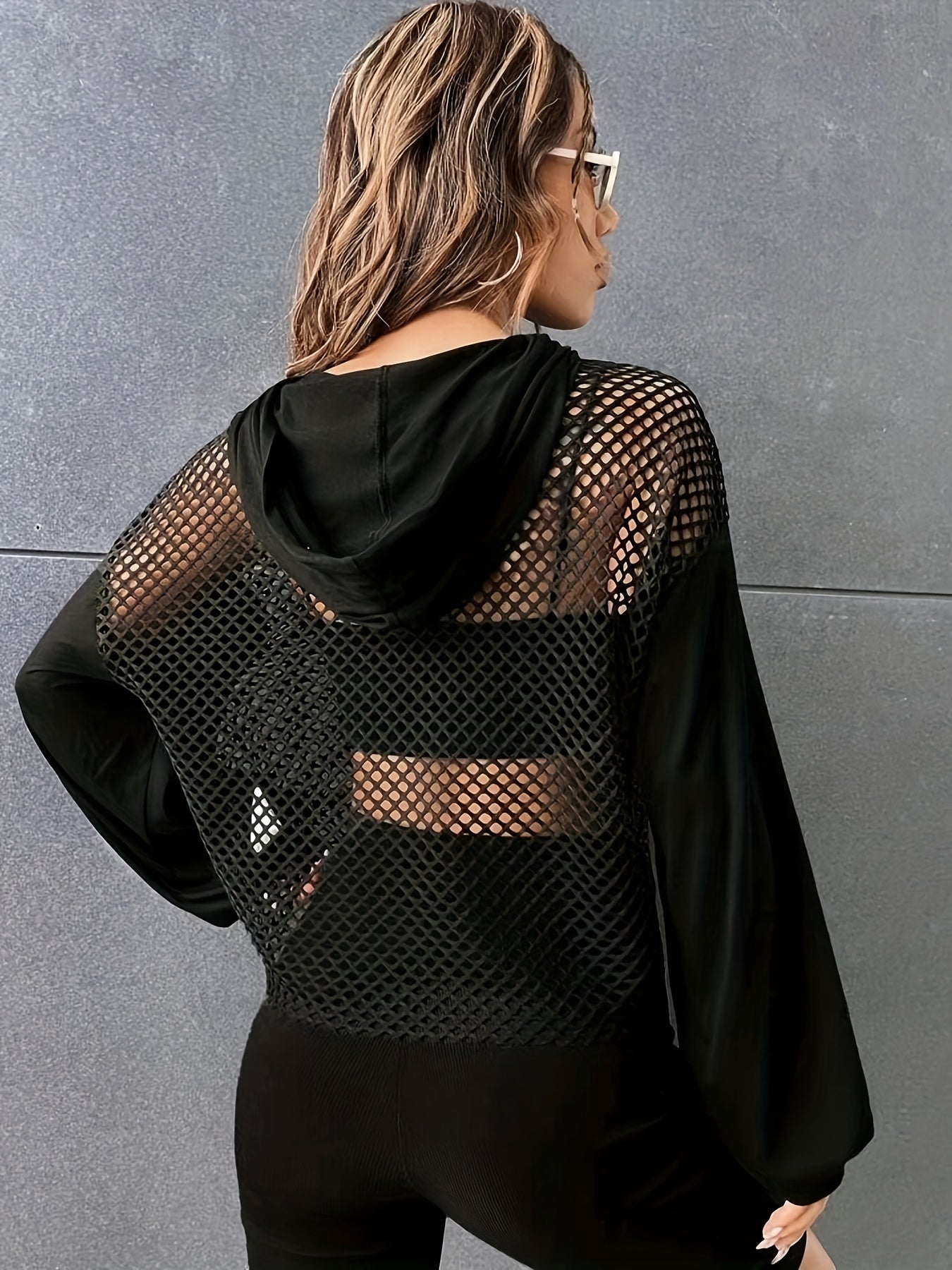 Camiseta de manga larga con capucha de malla Y2K – Top de calle transparente con contraste para mujer