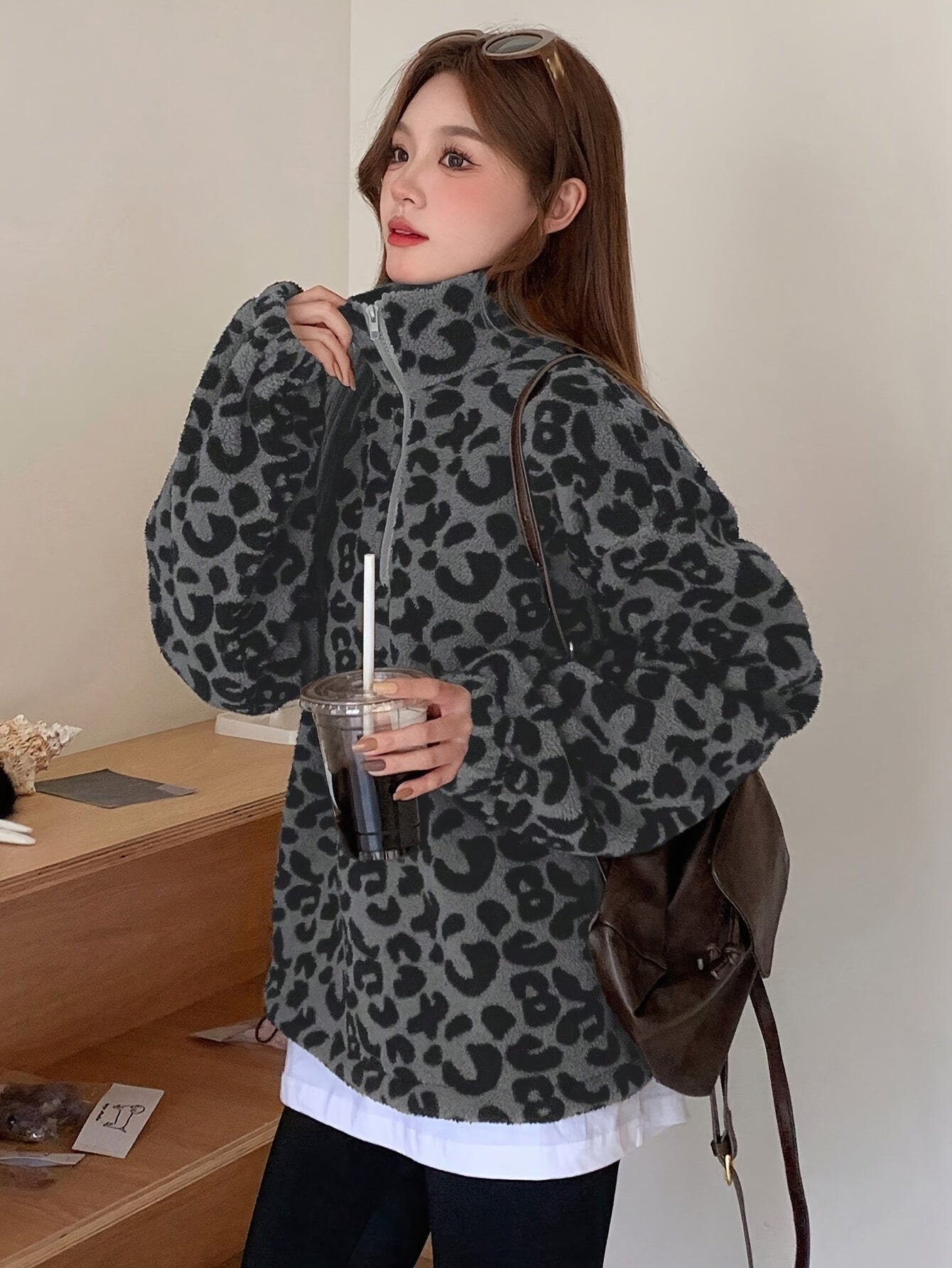 Sudadera con capucha elegante de felpa con estampado de leopardo – Chaqueta con cremallera forrada de forro polar suave