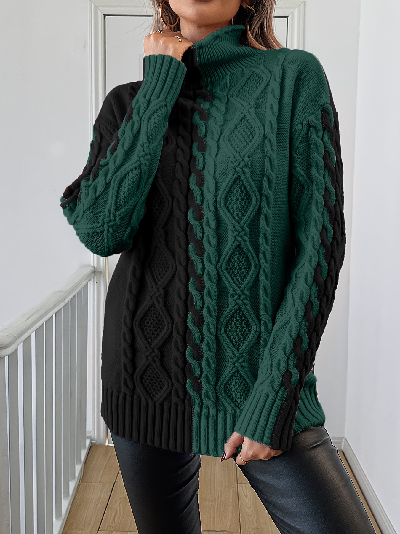 Blusa Elegante de Rayas con Cuello Alto – Top de Manga Larga de Punto Color Block