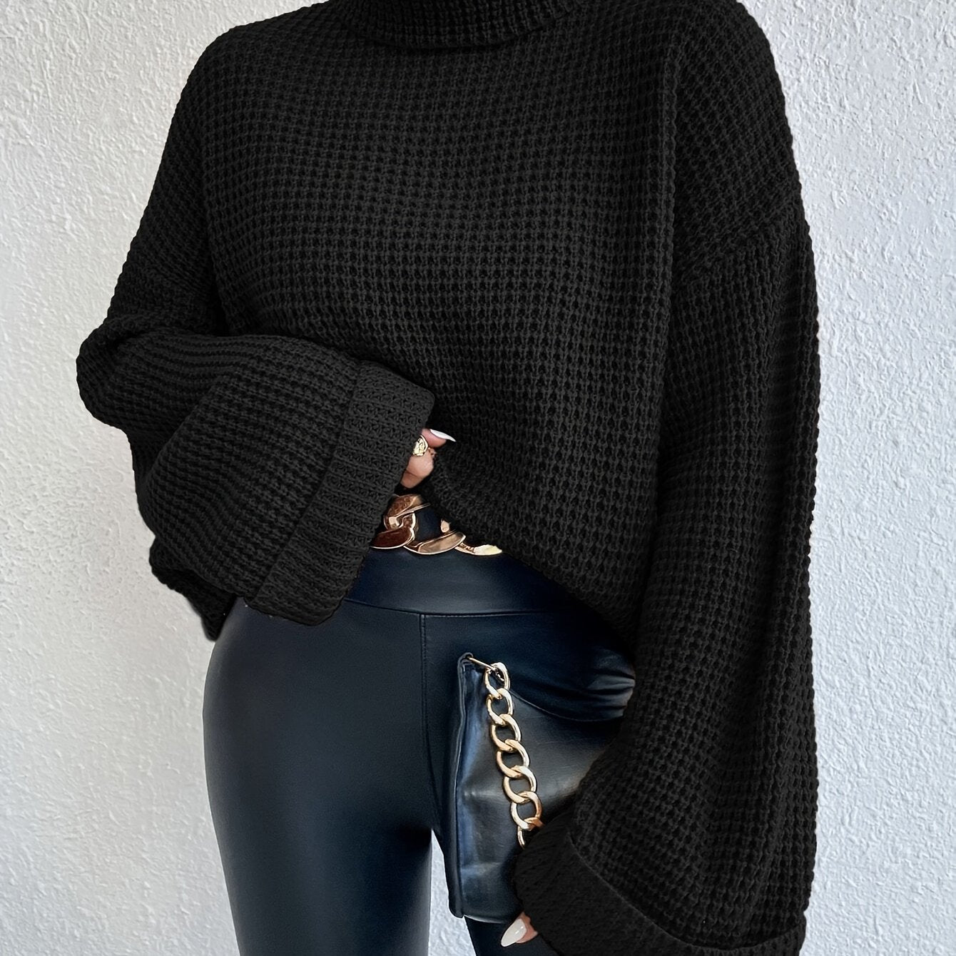 Pull gaufré col montant et épaules tombantes pour femme – Maille bleu vif
