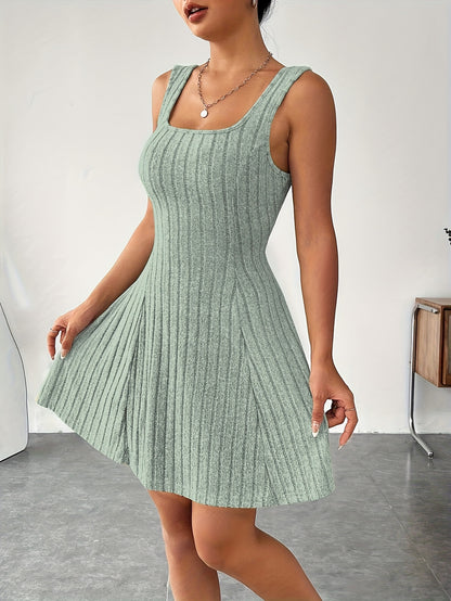 Ensemble 2 pièces côtelé pour femme – Top court à capuche et robe moulante