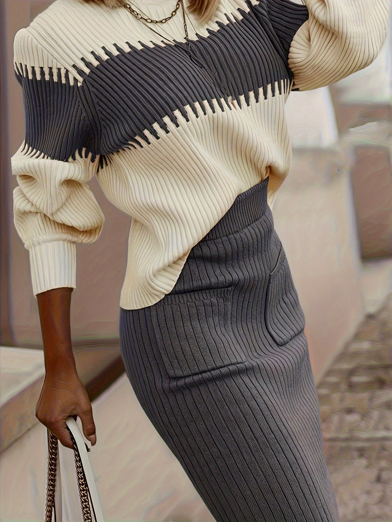 Conjunto de suéter y falda de cuello alto con bloques de color – Dos piezas elegantes de invierno