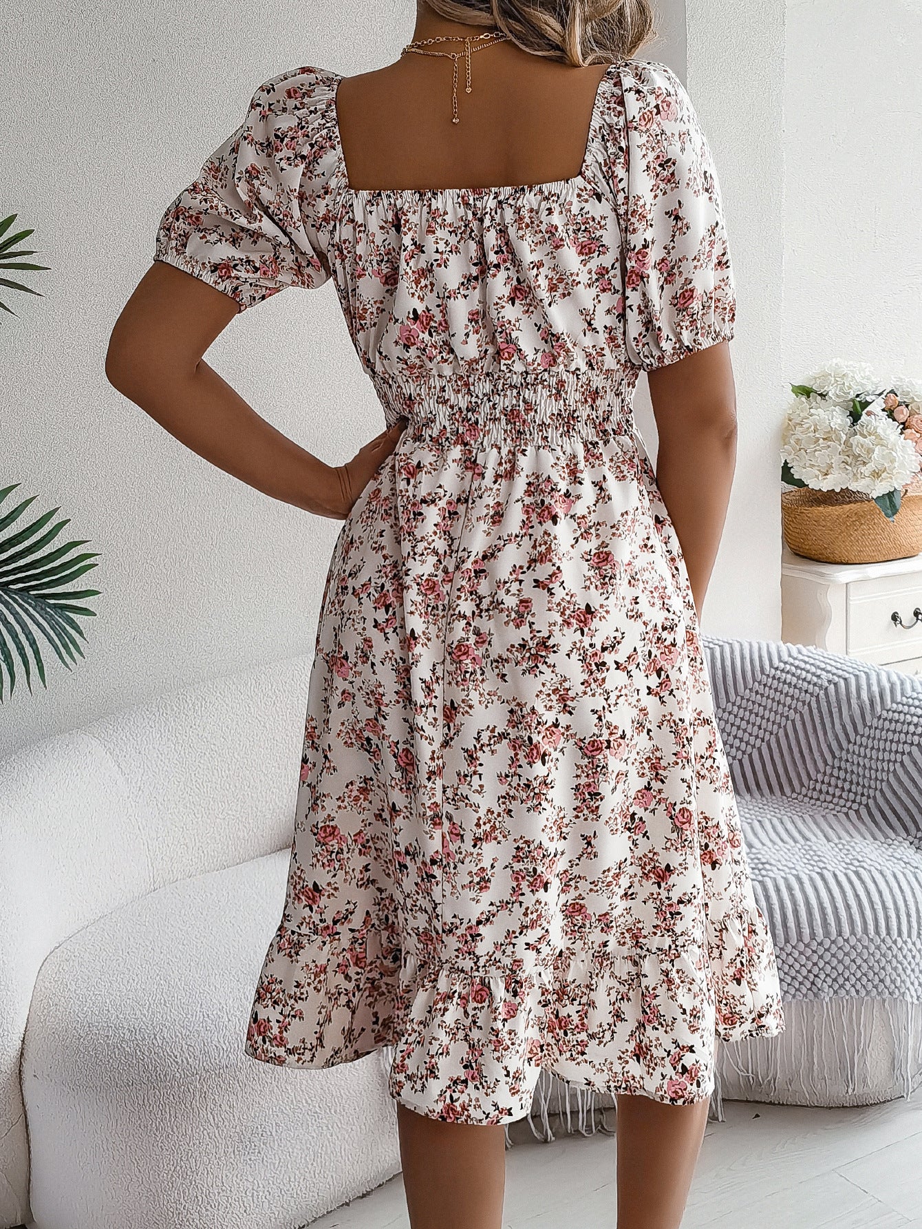 Loom & Soul™ Vestido Floral con Volantes – Vestido de Verano de Manga Corta con Cuello Cuadrado para Mujer