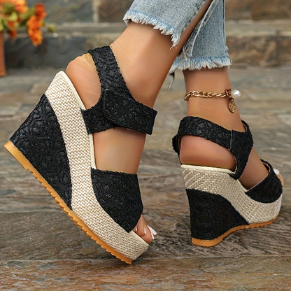 Sandalias de cuña de encaje negro – Elegantes tacones de verano con pulsera en el tobillo