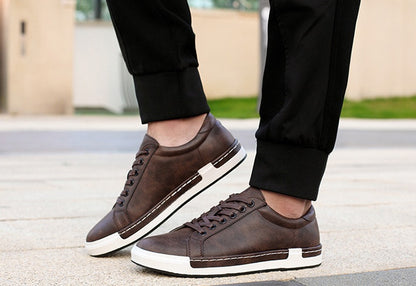 Loom & Soul Zapatos Artesanales de Hombre – Modelo Bajo con Cordones y Talón Plano, Suela de Goma Antideslizante, Interior de PU y Plantilla Acolchada