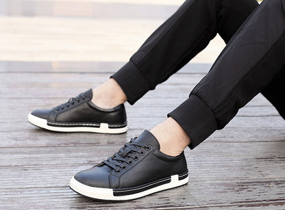Loom & Soul Zapatos Artesanales de Hombre – Modelo Bajo con Cordones y Talón Plano, Suela de Goma Antideslizante, Interior de PU y Plantilla Acolchada