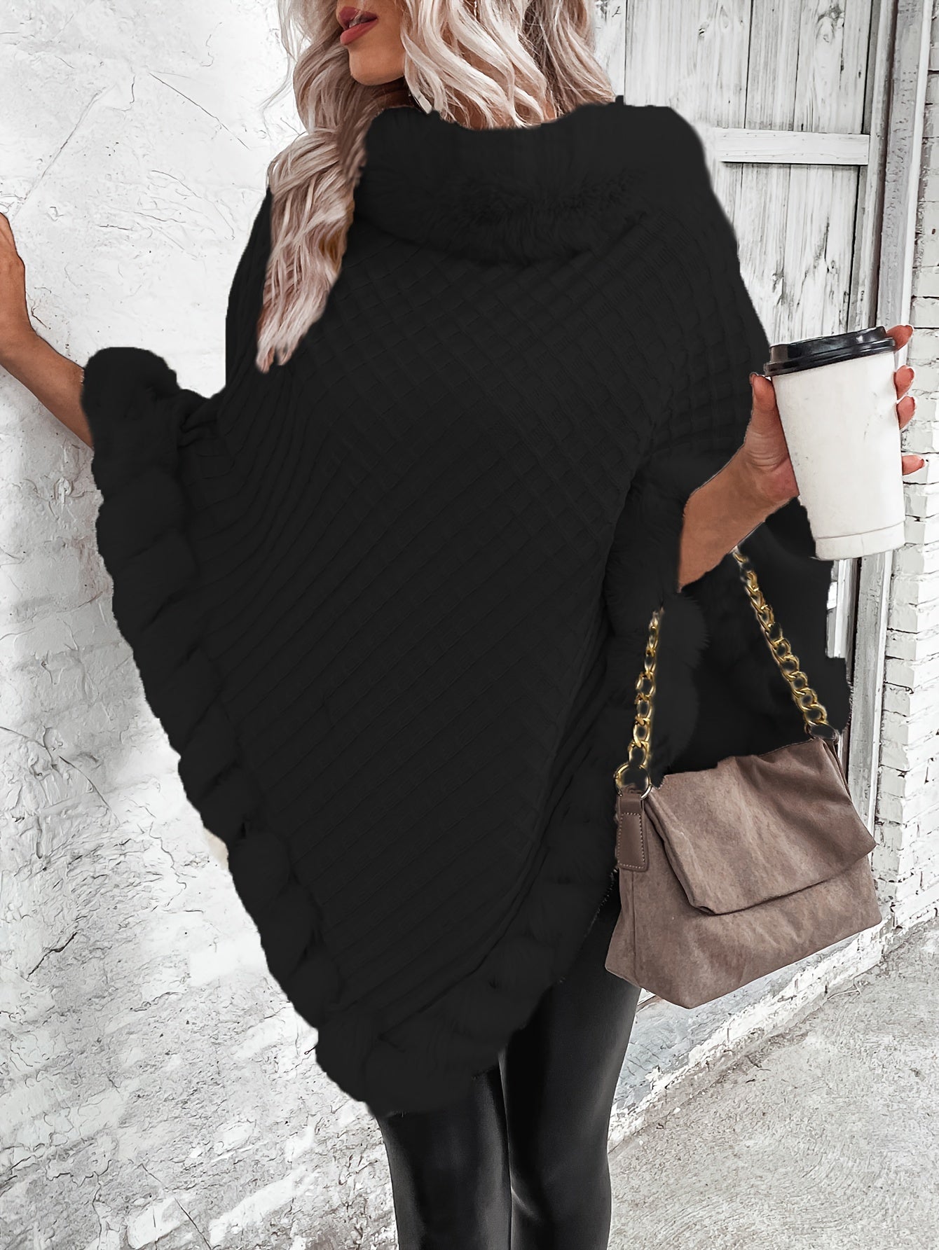 Cape en fausse fourrure pour femme – Vêtement d'extérieur d'hiver élégant à col en peluche