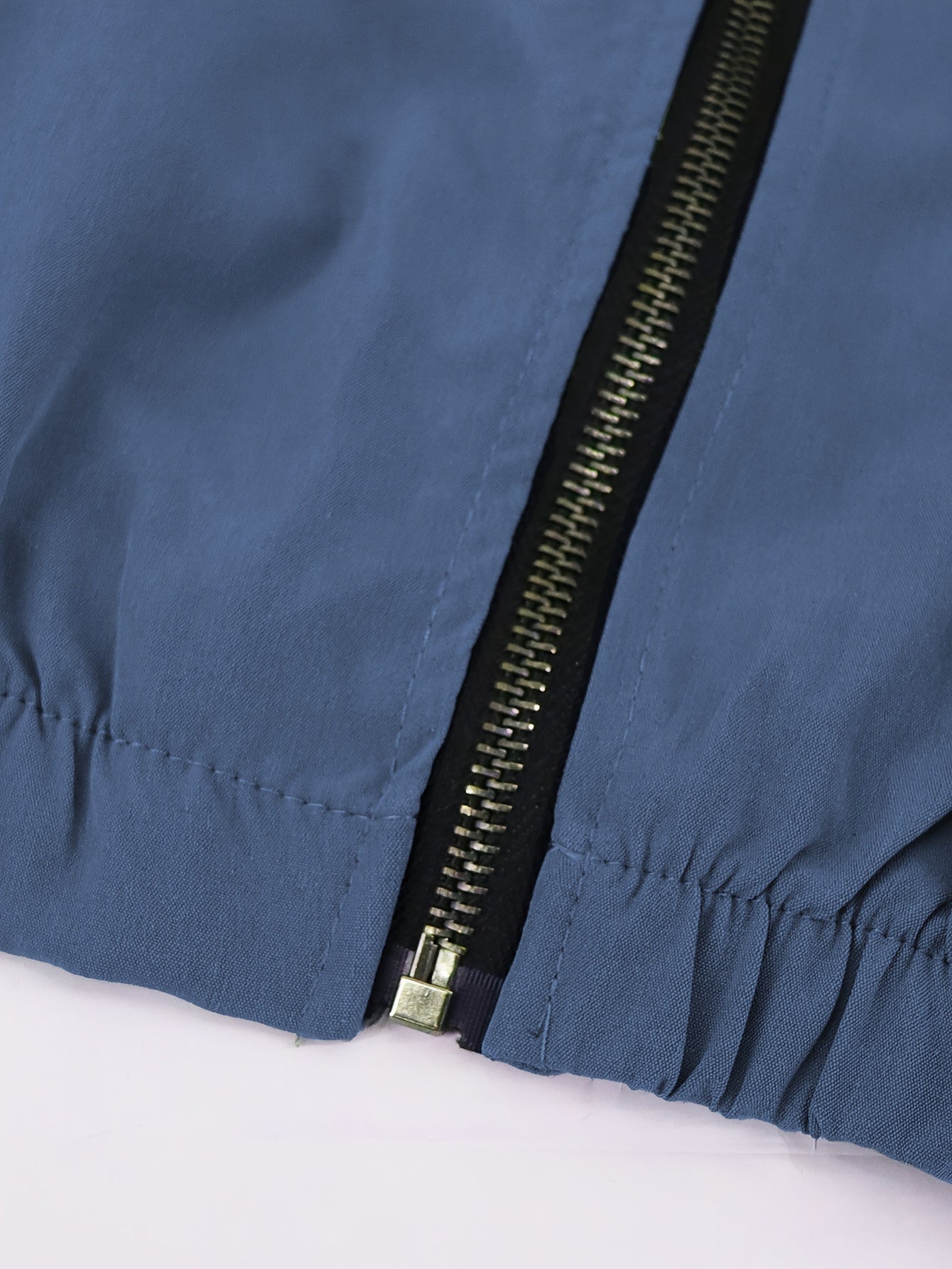 Conjunto de dos piezas con cremallera y diseño direccional – Ropa urbana informal para mujer