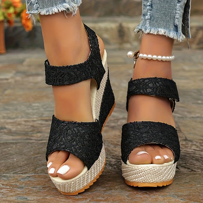 Sandalias de cuña de encaje negro – Elegantes tacones de verano con pulsera en el tobillo