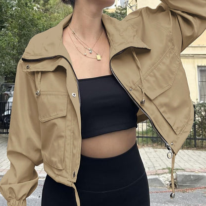 Chaqueta Trench Corta con Cremallera para Mujer – Estilo Urbano de Color Liso
