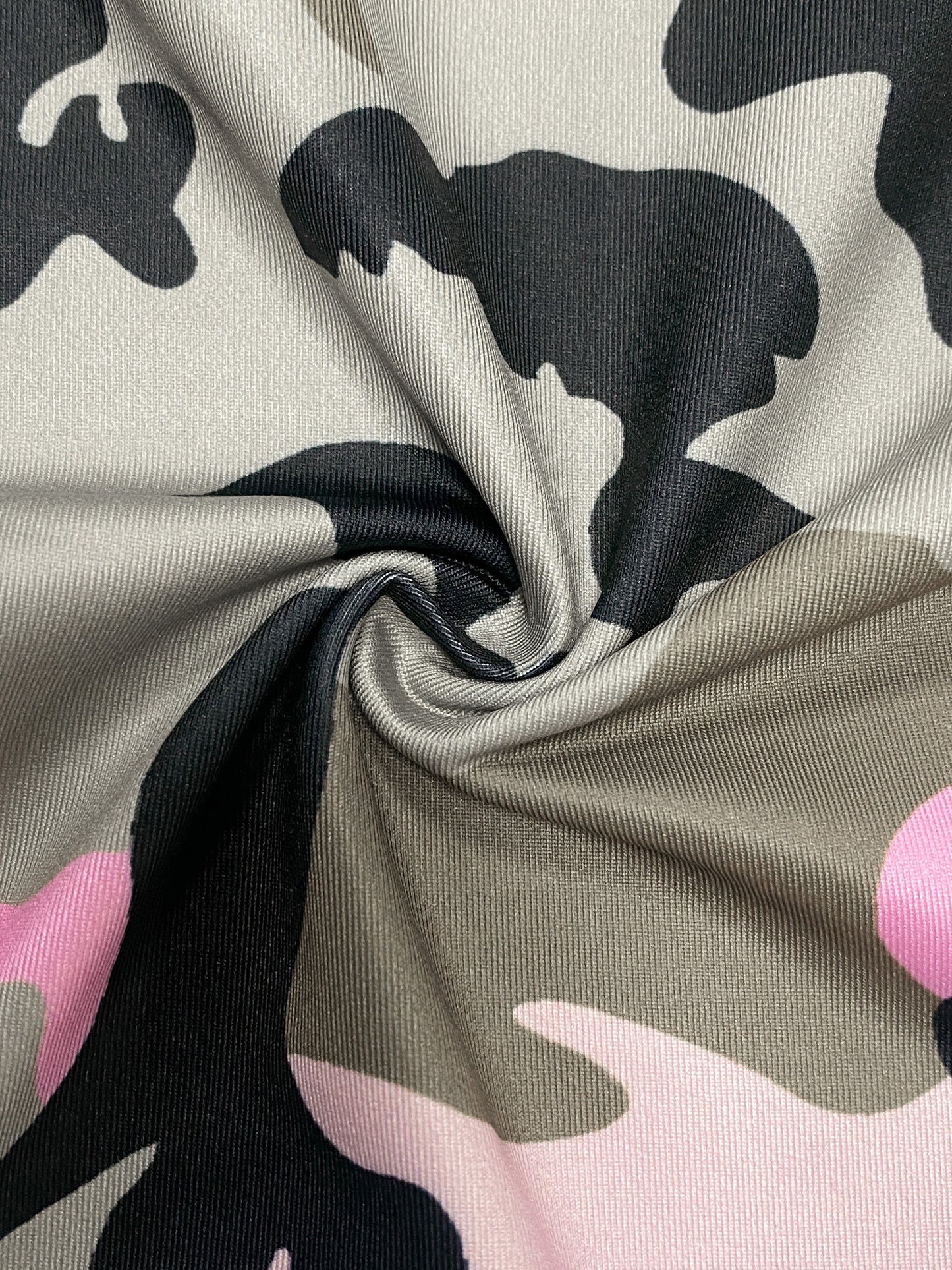 Leggings de camuflaje de tiro alto para mujer – Elásticos con bolsillos laterales