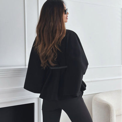 Haut cape chauve-souris Loom & Soul – Veste ceinturée en laine à col montant pour femme