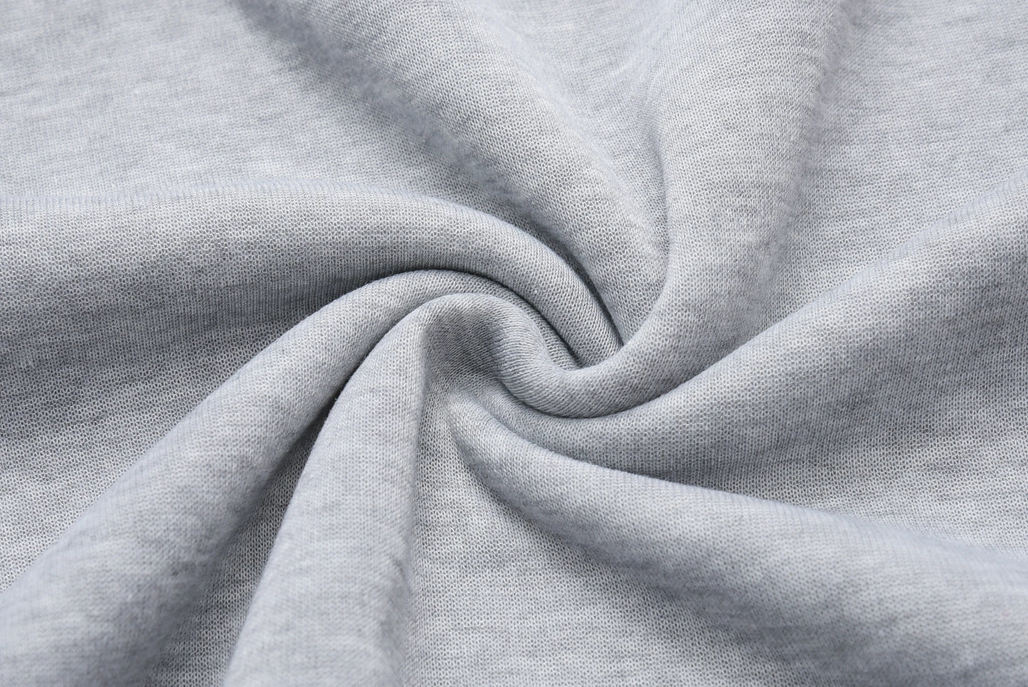 CloudSoft™ Women’s Loose Pullover Hoodie – Effortless Comfort Meets Everyday Style