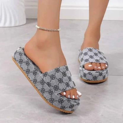Floral Platform Sandals – Elevated Summer Statement Style