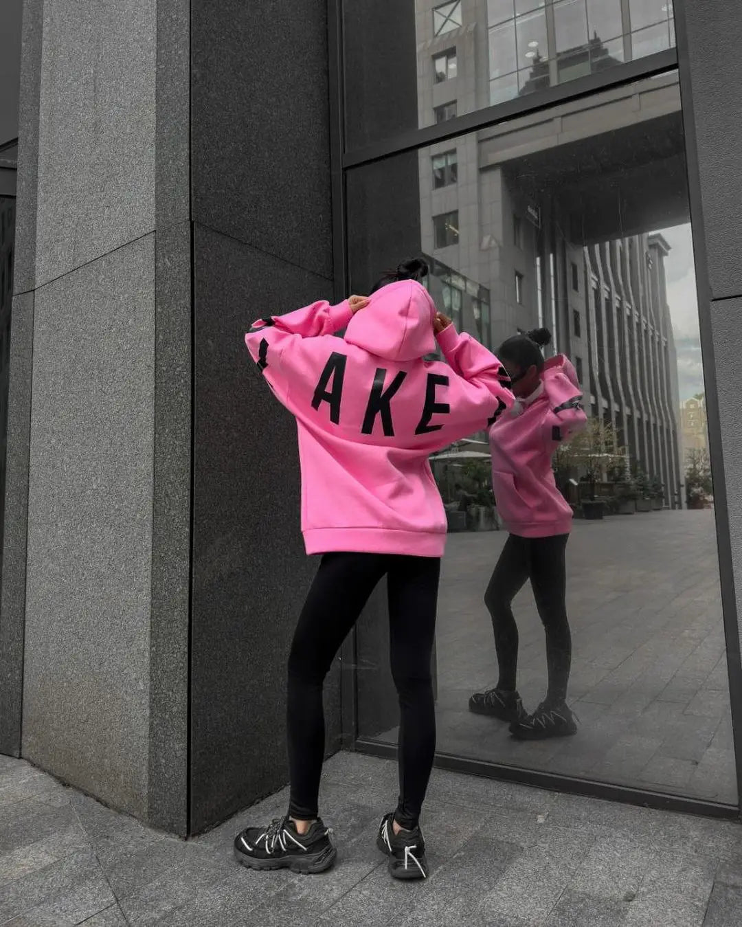 Sudadera con capucha informal estampada para mujer – Suéter de ajuste holgado para otoño e invierno