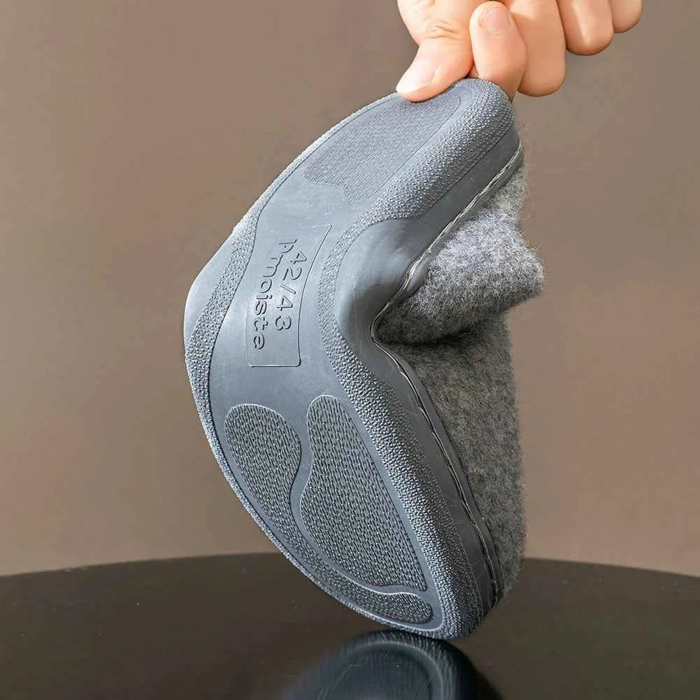 Men’s Memory Foam Slippers – Warm Cushioned Indoor Comfort