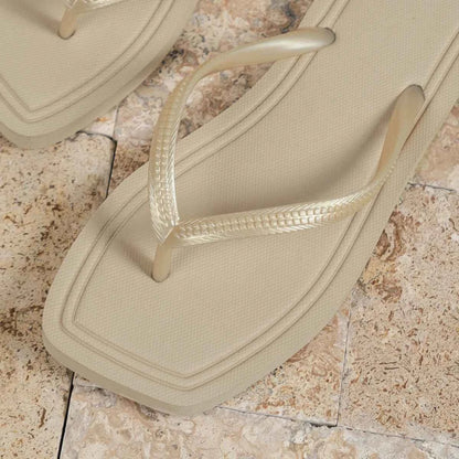 Minimal Square Toe Flip Flops – Lightweight Summer Comfort