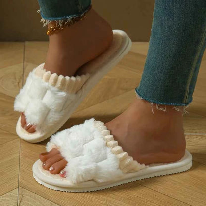 Cozy Plush Home Slippers – Soft Warm Comfort Slides