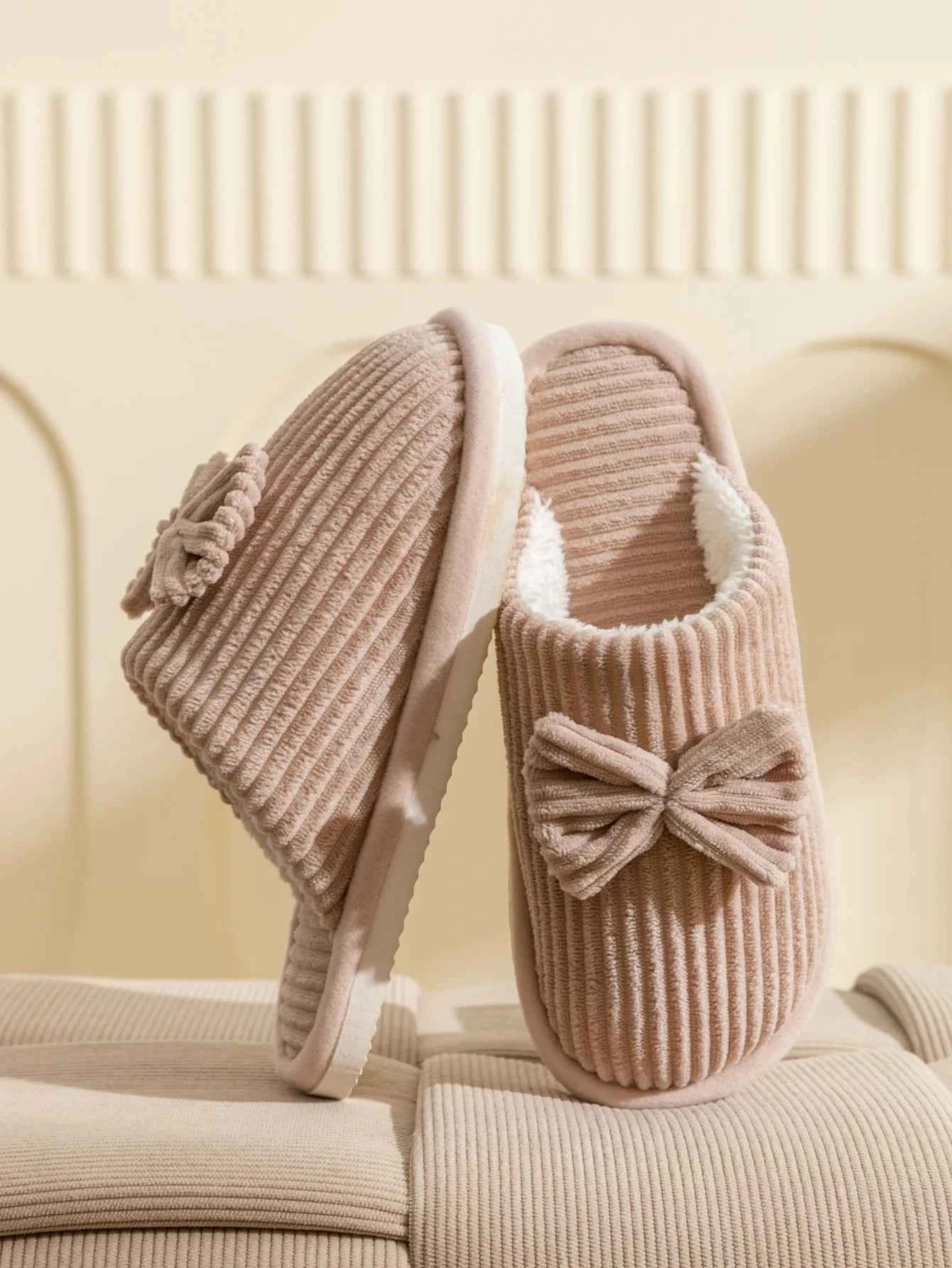 Bow Plush Home Slippers – Cozy Soft Comfort Slides