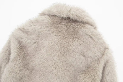 HH LuxeFur™ Chaqueta con solapa de piel sintética – Elegancia y calidez para otoño e invierno de 2025