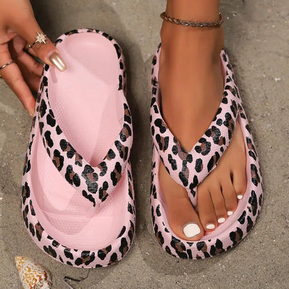 Women’s Leopard Platform Flip Flops – Lightweight Summer Slides