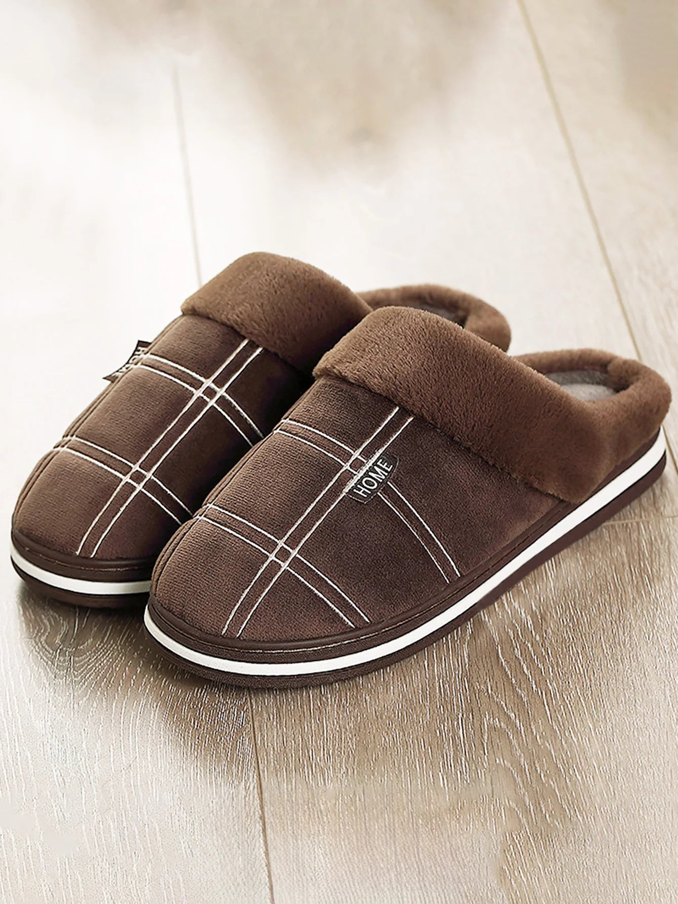 Men’s Cozy Flannel Memory Foam Slippers – Winter Comfort Slip-On