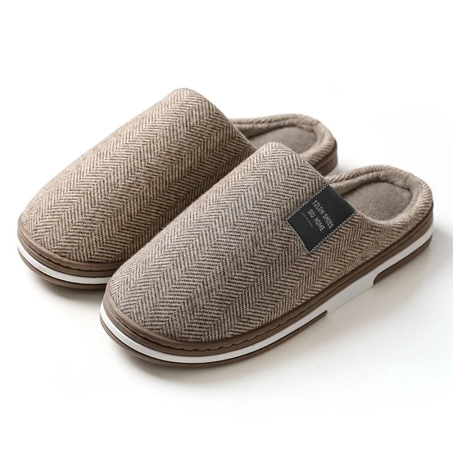 Loom & Soul™ Pantuflas de peluche CozyStep | Zapatillas de interior unisex de invierno cálidas de vellón – Antideslizantes, suaves y ultracómodas
