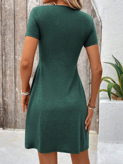 Minivestido con cuello en V y fruncido delantero: elegante vestido túnica informal de verano