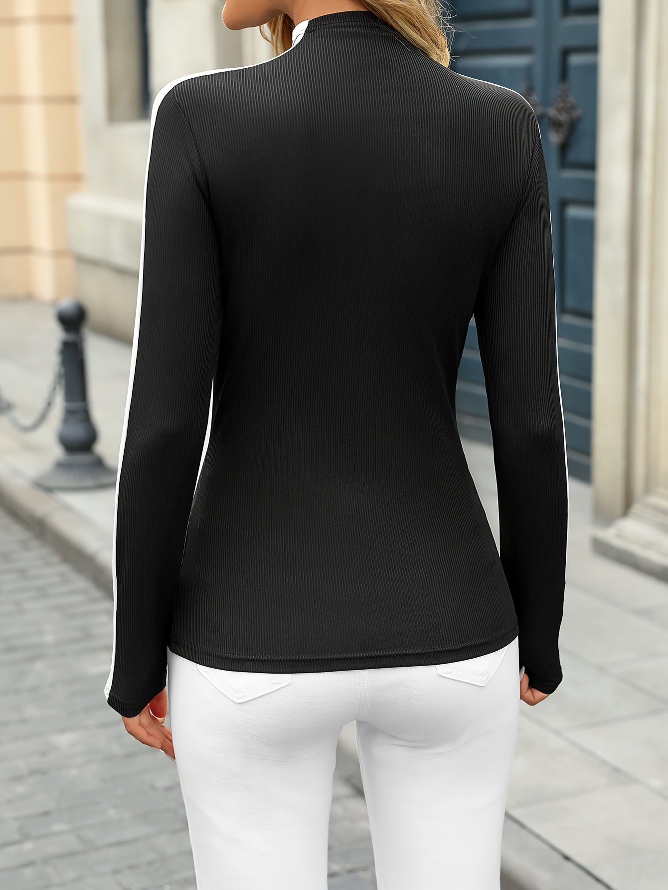 Top de cuello alto entallado para mujer con patchwork – Tejido elegante para todas las estaciones