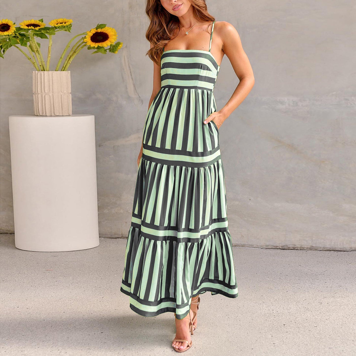 Robe longue rayée Loom & Soul™ – Robe de plage décolletée dans le dos à col carré pour femme avec poches