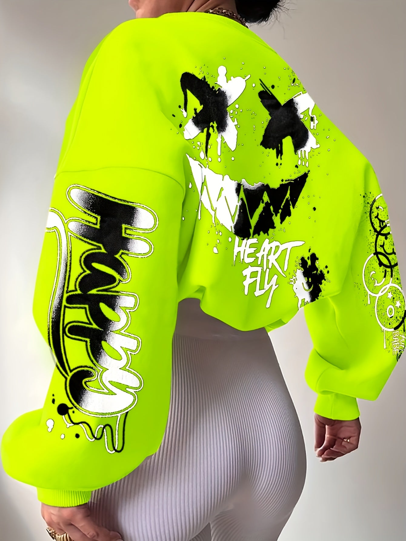 Sudadera con letras de grafiti para mujer – Jersey artístico negro para otoño/invierno