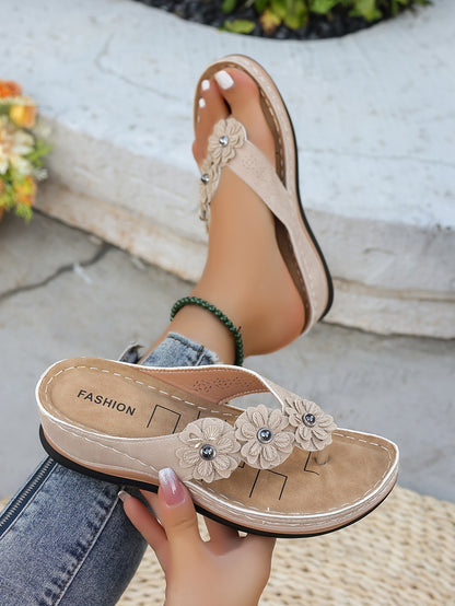 Sandalias tipo chancleta de cuña floral – Elegantes zapatos de verano con plataforma