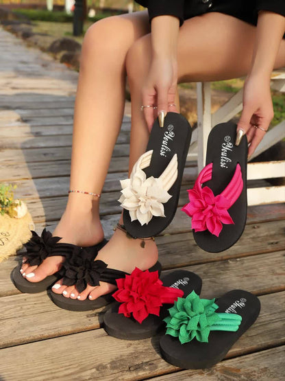 Women’s Wide Fit Floral Sandals – Flat Casual Flip Flops